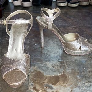 Guess glitter gold heels